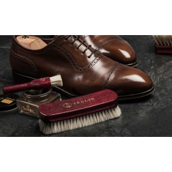 Shoe care valet box in cedar wood, Saphir Pate De Luxe & Shoebrush