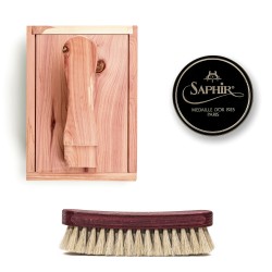 Shoe care valet box in cedar wood, Saphir Pate De Luxe & Shoebrush