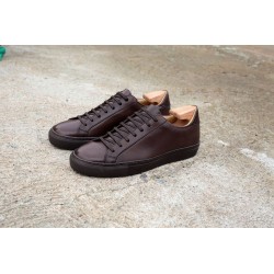 Skolyx Premium sneaker dark brown leather with dark sole | Skolyx