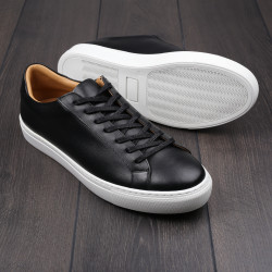 Skolyx Premium sneaker in black leather white sole UK11 / EU45 - Seconds