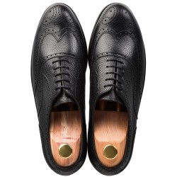 Yanko Full brogue in black grain leather