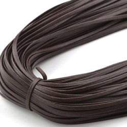 Flat waxed shoelaces