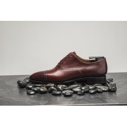 TLB Artista Brogued Cap Oxford Vegano Burgundy