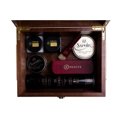 Shoe care valet box in walnut | Skolyx