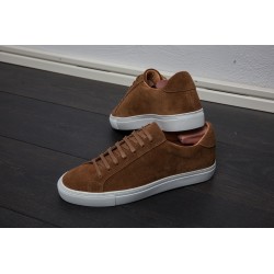 Skolyx Premium sneaker in medium brown suede | Skolyx