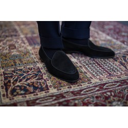 Yanko classic Belgian loafer black reverse kudu suede | Skolyx