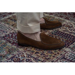 Yanko classic Belgian loafer medium brown reverse kudu suede | Skolyx