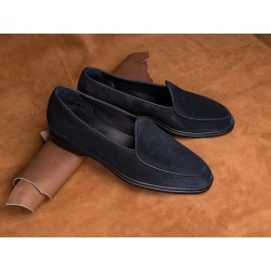 Yanko Traveler Belgian Loafer black reverse kudu suede with dark sole