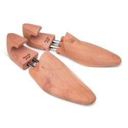 Premium full foot shoe trees cedar with engraving | Skolyx