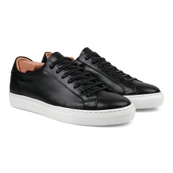 Skolyx Premium sneaker in black leather with white sole | Skolyx