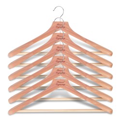 6 cedar wood hangers with engraving | Skolyx