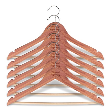 6 women's engraved shirt hangers in cedar wood | Skolyx