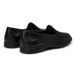 Yanko Traveler Belgian Loafer black deerskin with dark sole | Skolyx