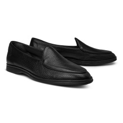 Yanko Traveler Belgian Loafer black deerskin with dark sole | Skolyx