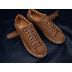 Skolyx Premium sneaker in medium brown suede with brown sole | Skolyx