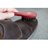 Suede brush with handle | Experts on shoe care | Skolyx