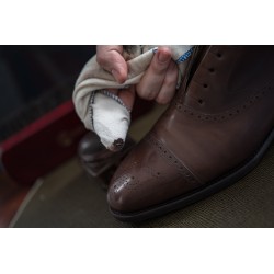 Saphir polishing cloth | Experts on shoe care | Skolyx