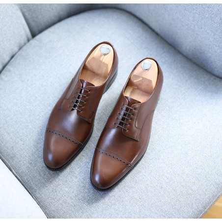 Brogued cap toe derby dark brown